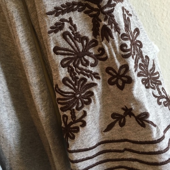 Oversized Embroidered Top Swing Long Sleeve Aztec - Picture 4 of 9